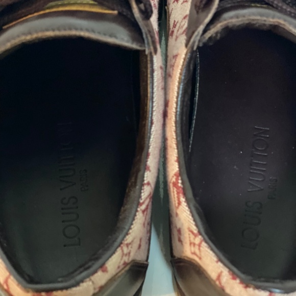 Authentic Louis Vuitton Monogram Sneakers Great Condition - Picture 10 of 11